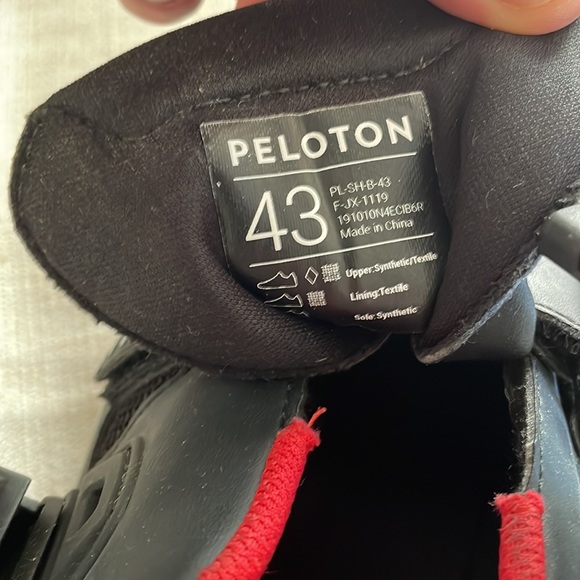 Peloton shoes. Size 43 (men’s 10) - Picture 2 of 5